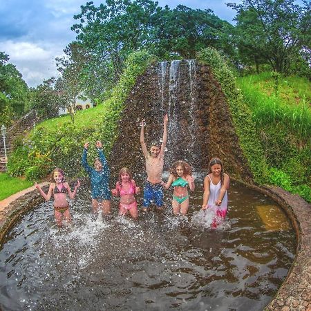 Pousada Águas do Vale Atibaia Esterno foto