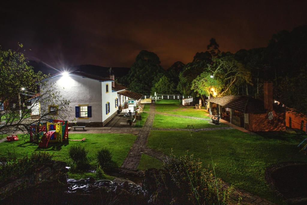 Pousada Águas do Vale Atibaia Esterno foto
