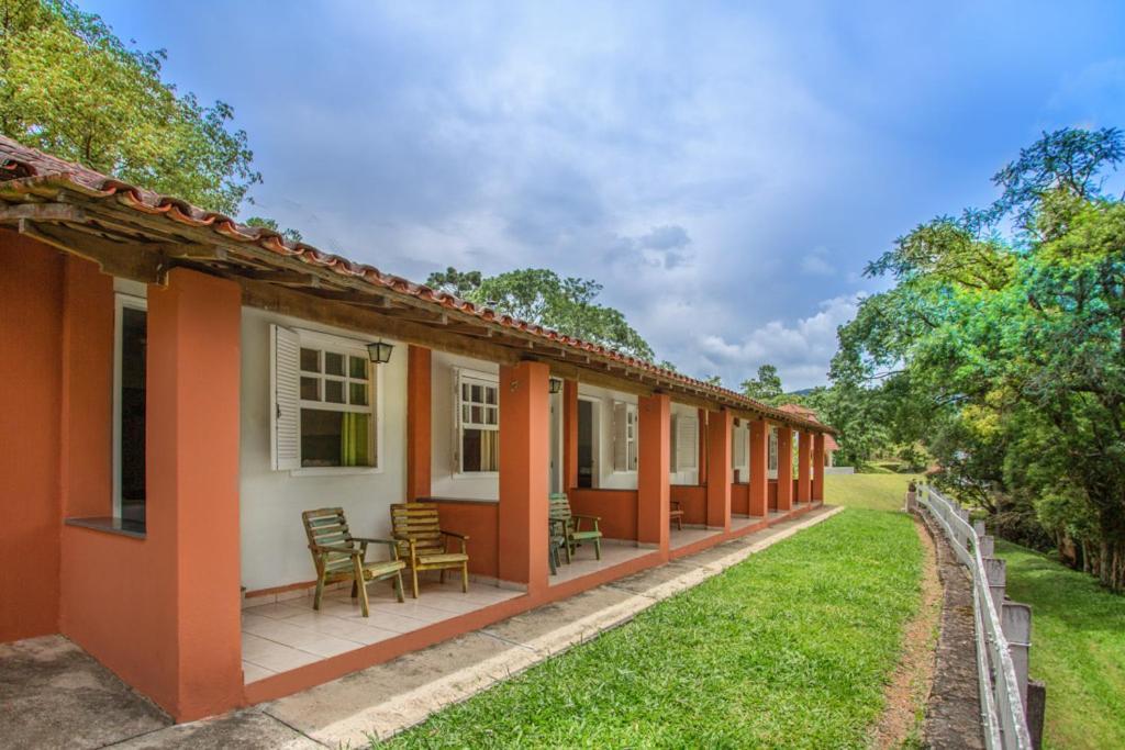 Pousada Águas do Vale Atibaia Esterno foto
